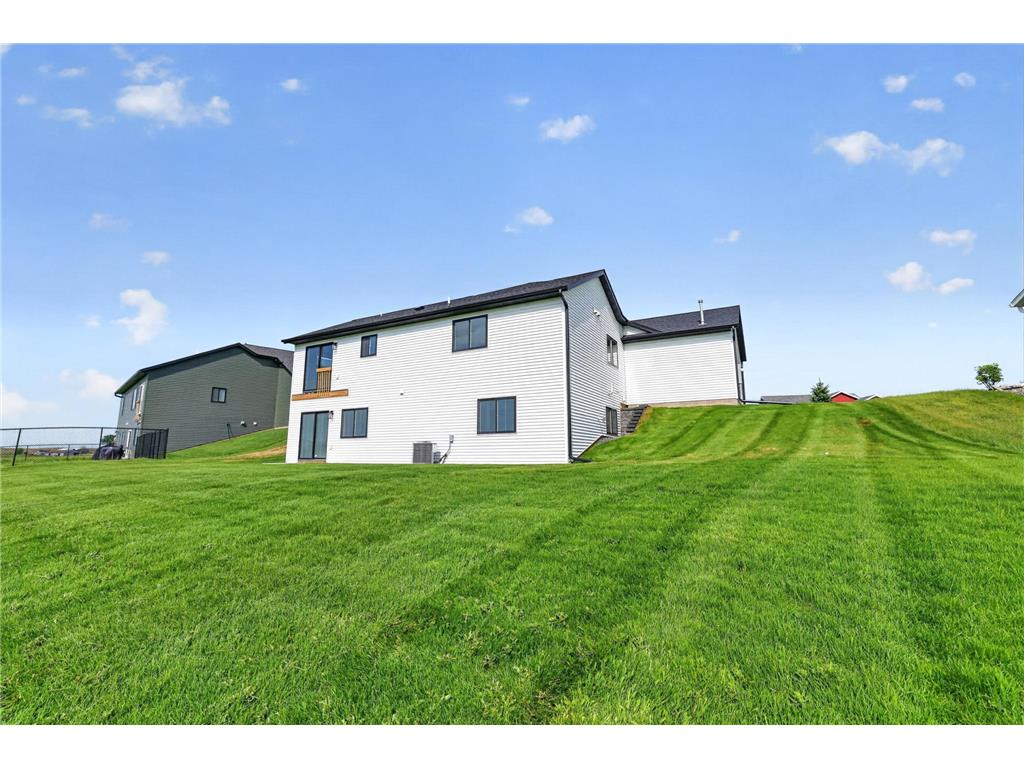 915 7th Avenue Wanamingo MN 55983 7082423 image5
