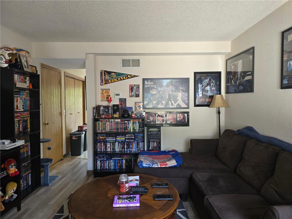 915 7th Street #9 Jordan MN 55352 7072766 image5