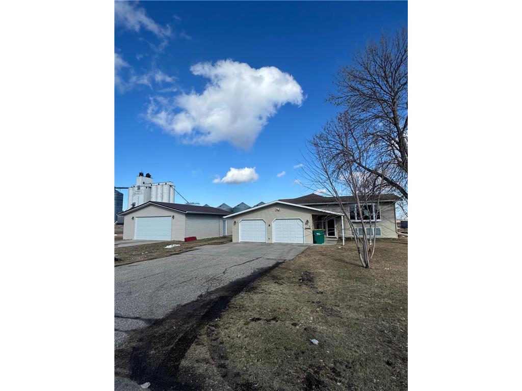 915 Bennett Avenue Portland ND 58274 7053403 image1