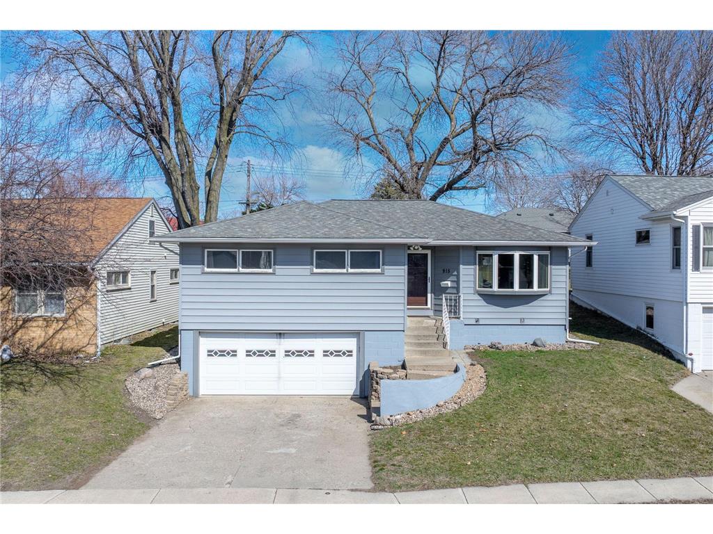 915 Budd Street Fairmont MN 56031 6506062 image1
