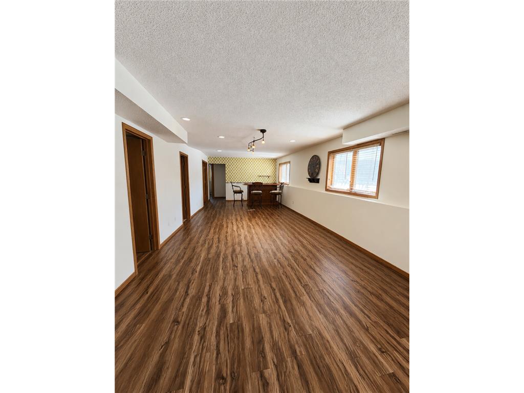 915 Ferndale Street S Maplewood MN 55119 7086877 image24