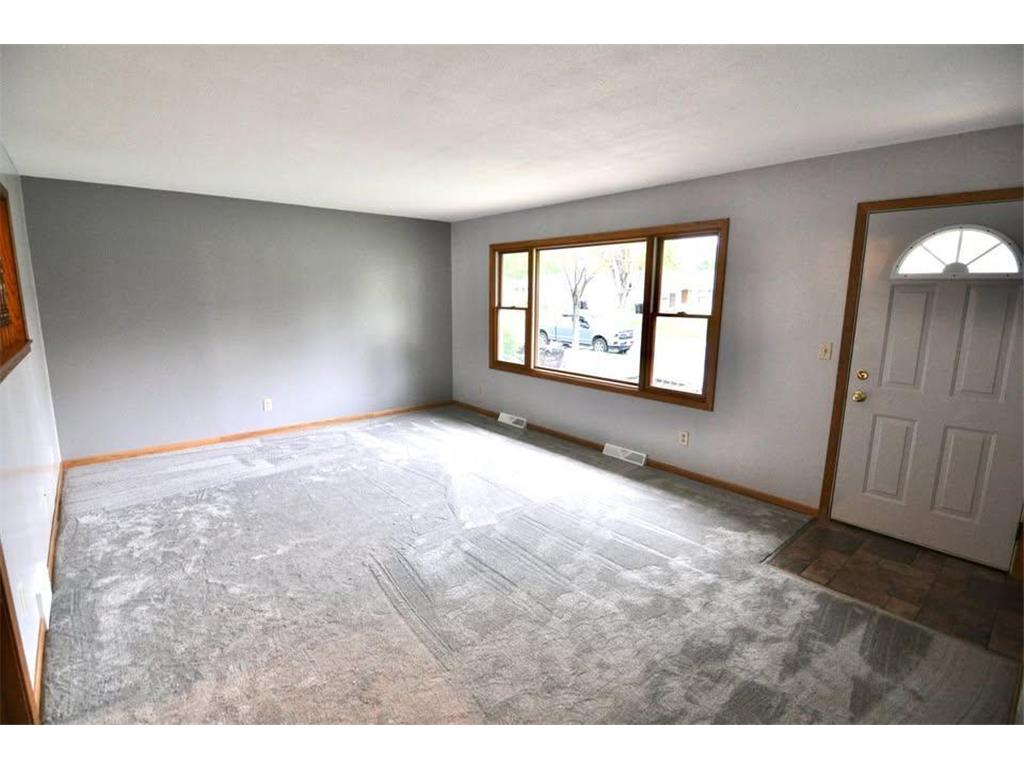 915 Fuller Street S Shakopee MN 55379 7080691 image4