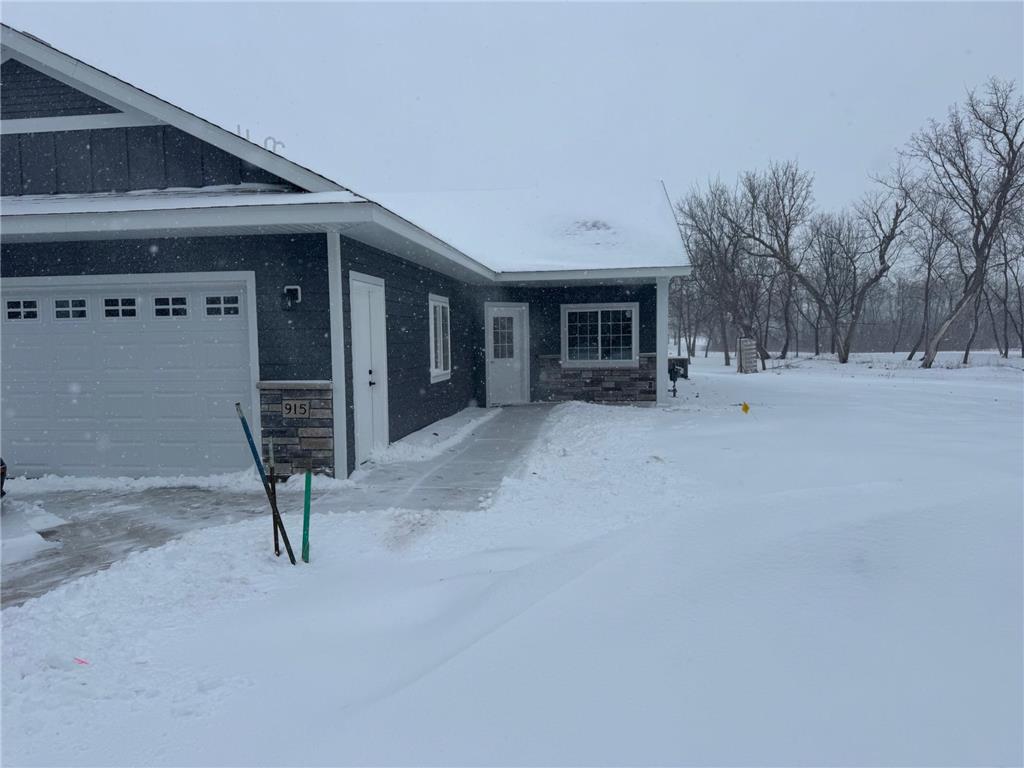 915 Golf Course Road NW Hutchinson MN 55350 6522609 image1