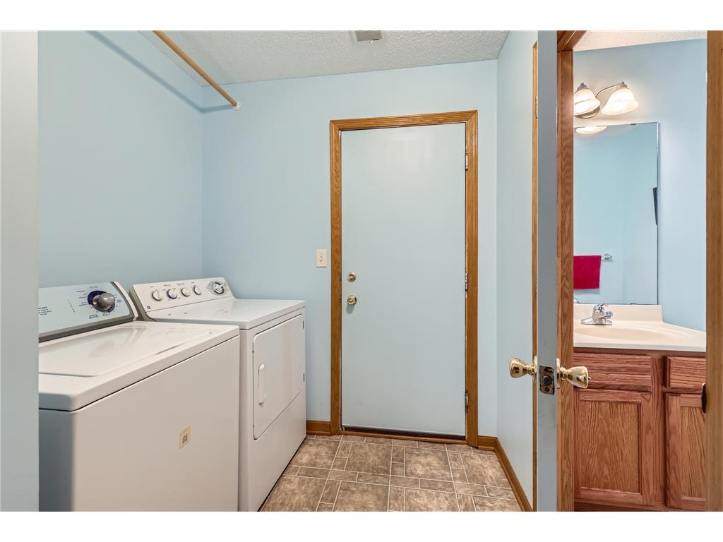 915 Harmony Path Norwood Young America MN 55397 7053036 image20