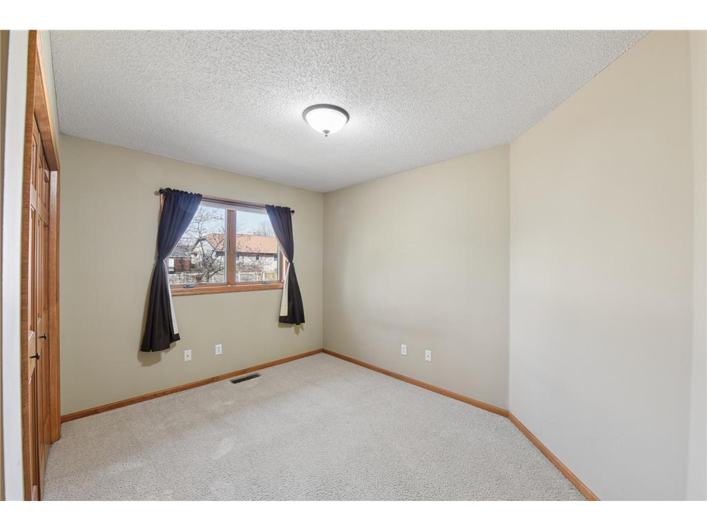 915 Lucille Court River Falls WI 54022 7037895 image16