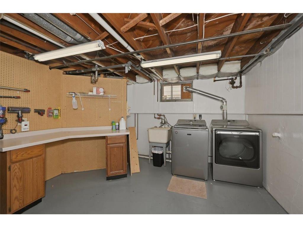 915 N 22nd Street Superior WI 54880 7094769 image16