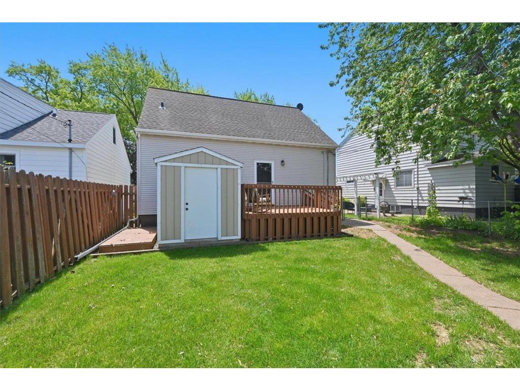 915 N 22nd Street Superior WI 54880 7094769 image17