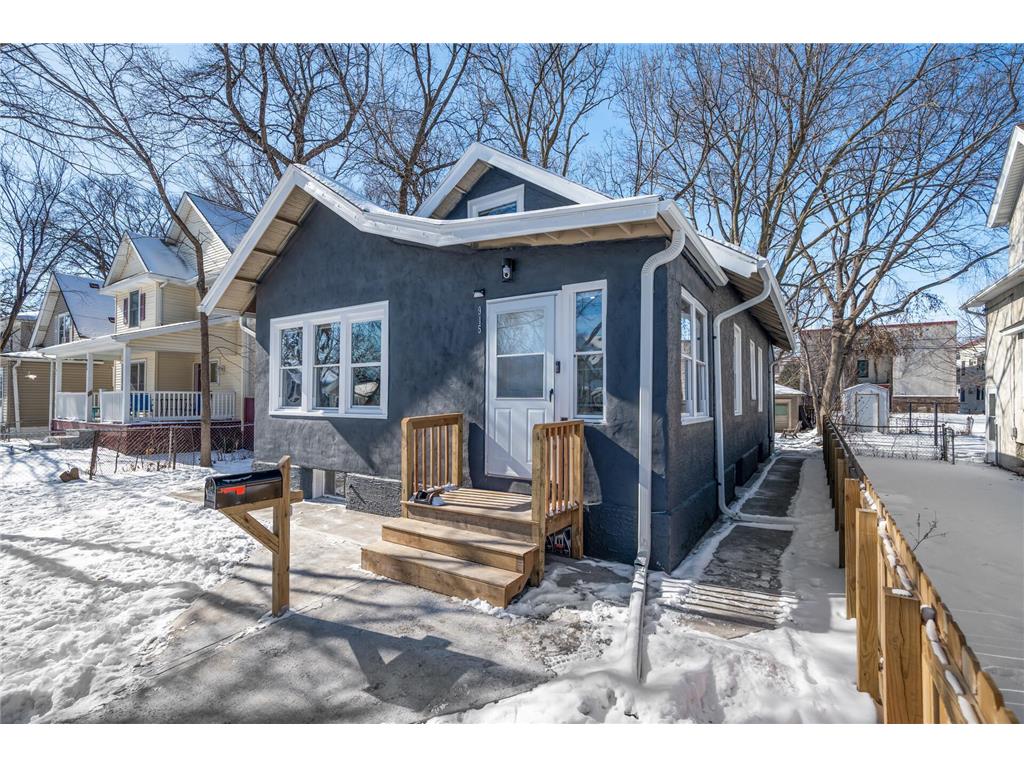 915 Newton Avenue N Minneapolis MN 55411 6681708 image1