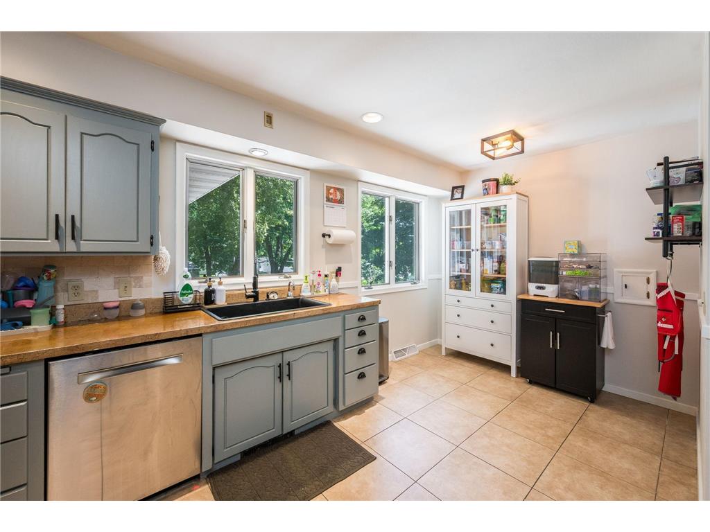 915 S Hampton Street Fairmont MN 56031 6780437 image14