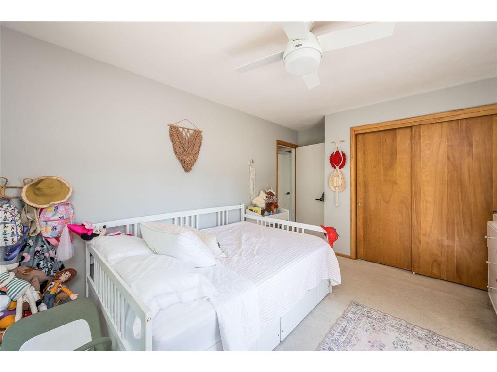 915 S Hampton Street Fairmont MN 56031 6780437 image20