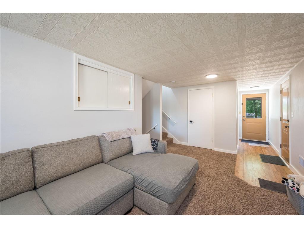 915 S Hampton Street Fairmont MN 56031 6780437 image25