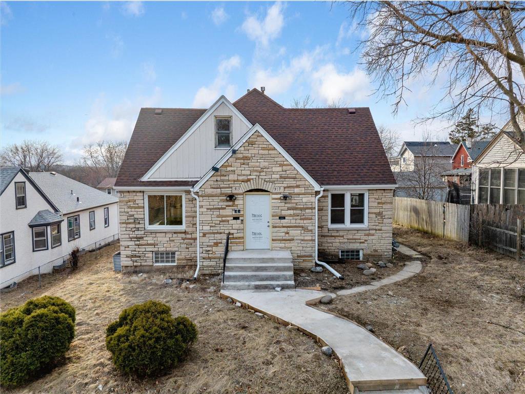 915 Thomas Avenue N Minneapolis MN 55411 6685295 image1