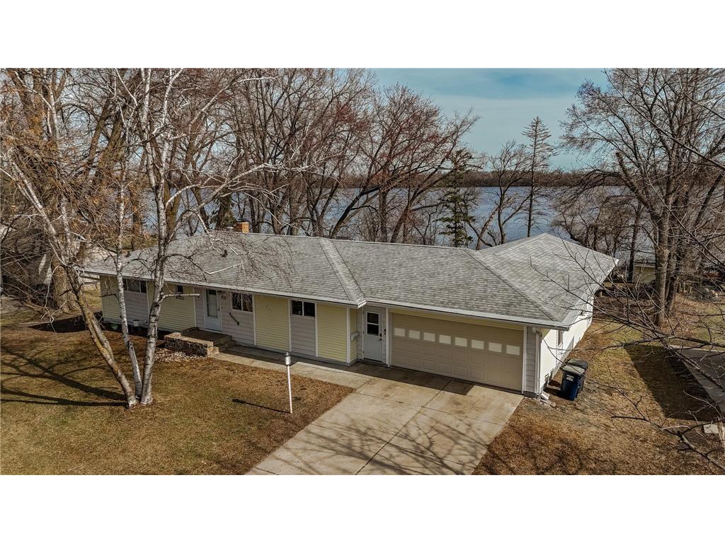 915 W 4th Street Morris MN 56267 - Crystal 6701564 image1