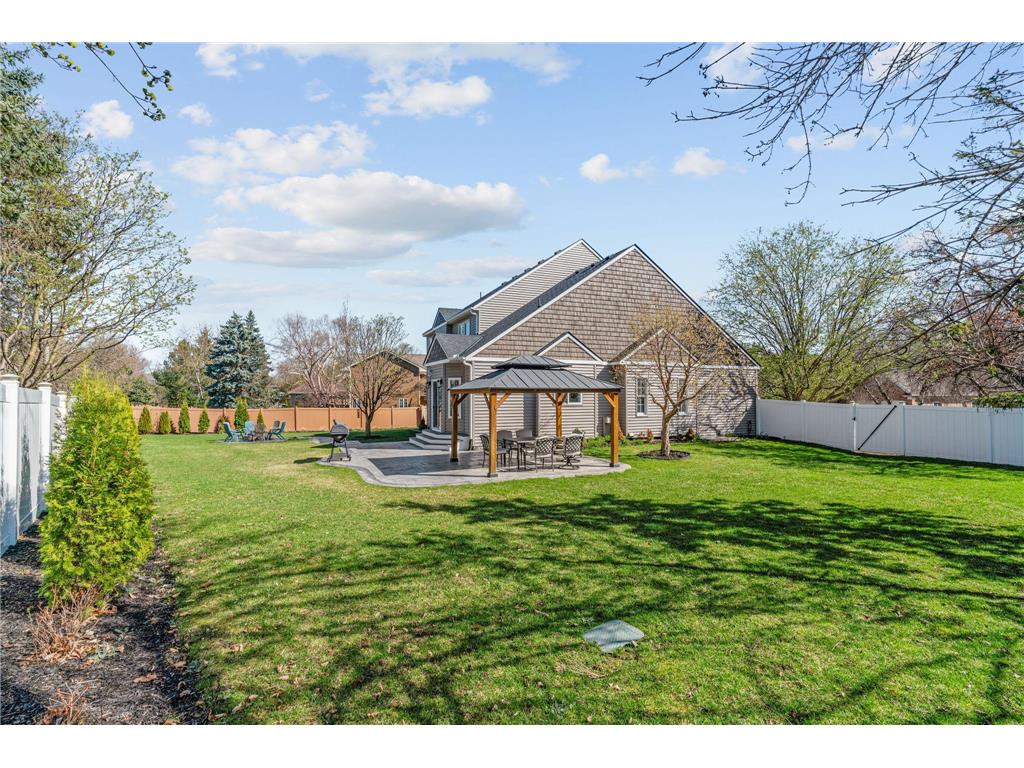 9154 Edinburgh Lane Woodbury MN 55125 7080843 image28