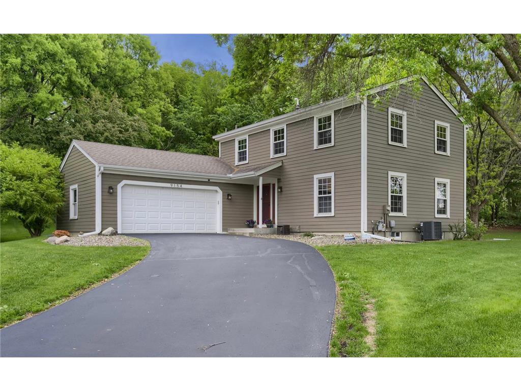 9154 Fox Run Circle, Eden Prairie, MN, 55347 MLS 7279559 Edina Realty