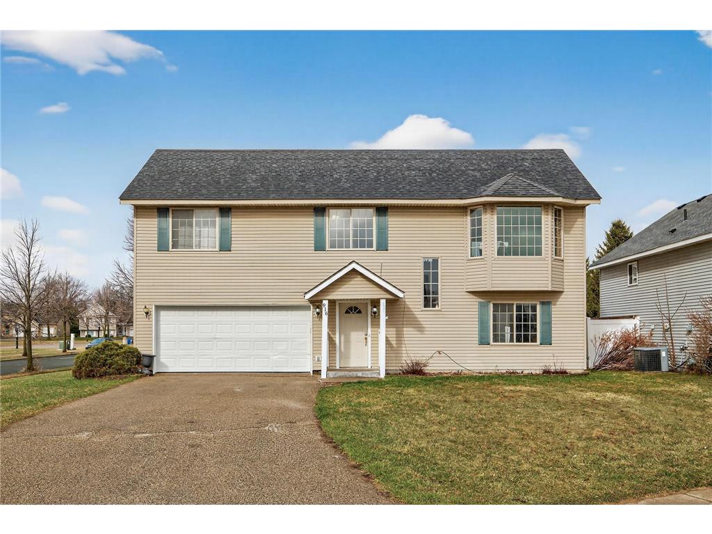 916 12th Street Farmington MN 55024 7040740 image1