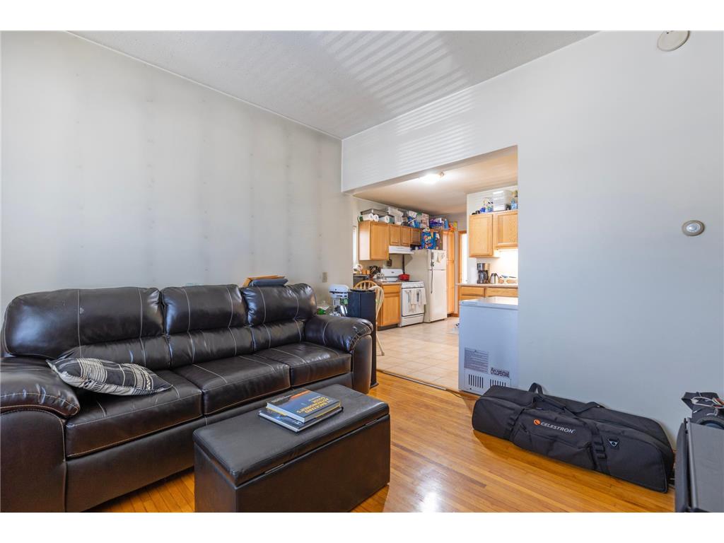 916 14th Avenue NE Minneapolis MN 55413 6780517 image4