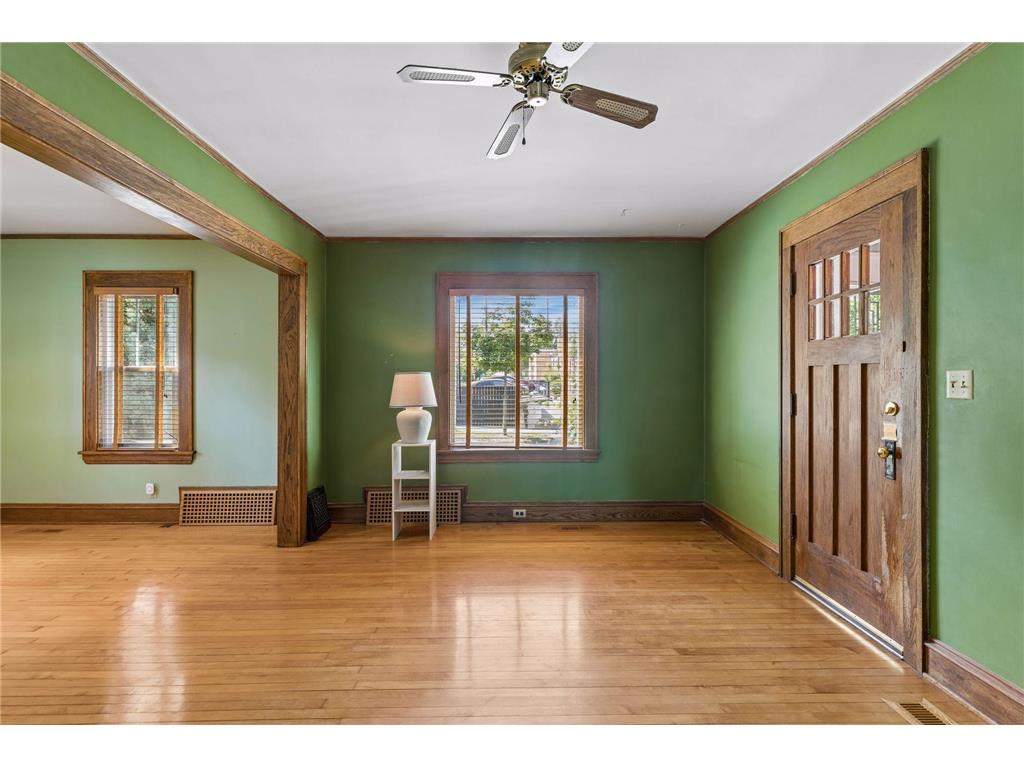 916 34th Street W Minneapolis MN 55408 7101947 image10