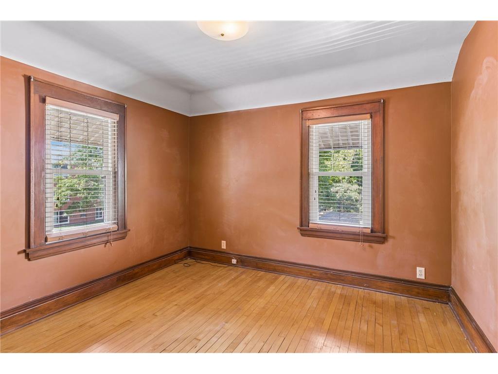 916 34th Street W Minneapolis MN 55408 7101947 image21