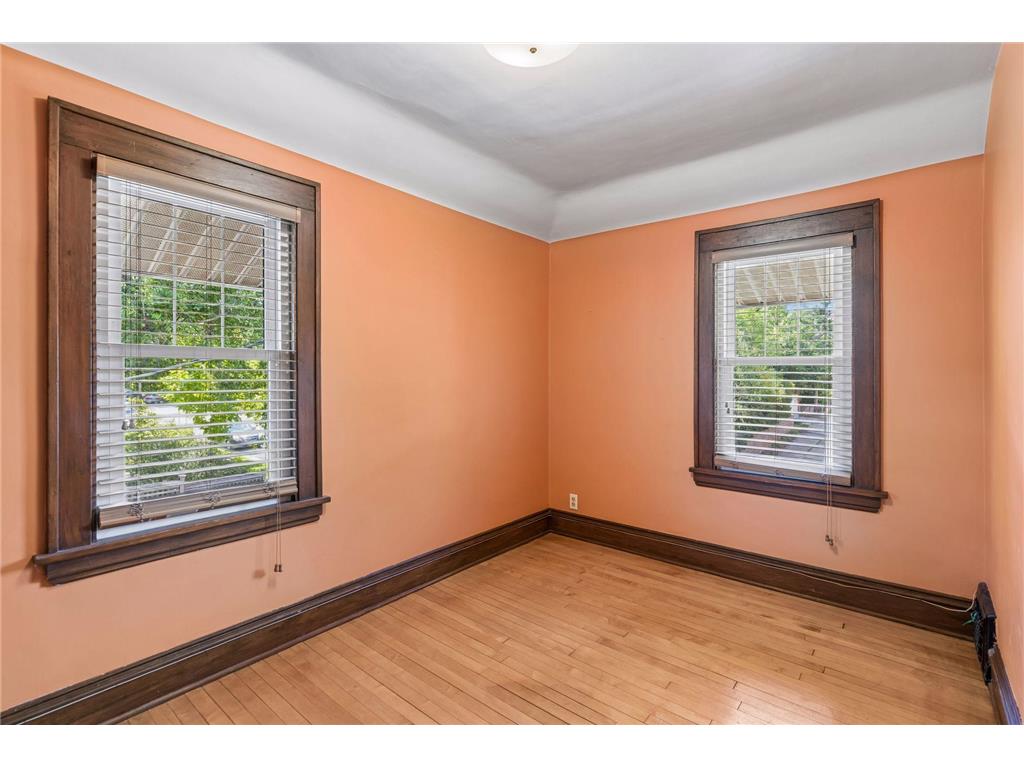 916 34th Street W Minneapolis MN 55408 7101947 image24