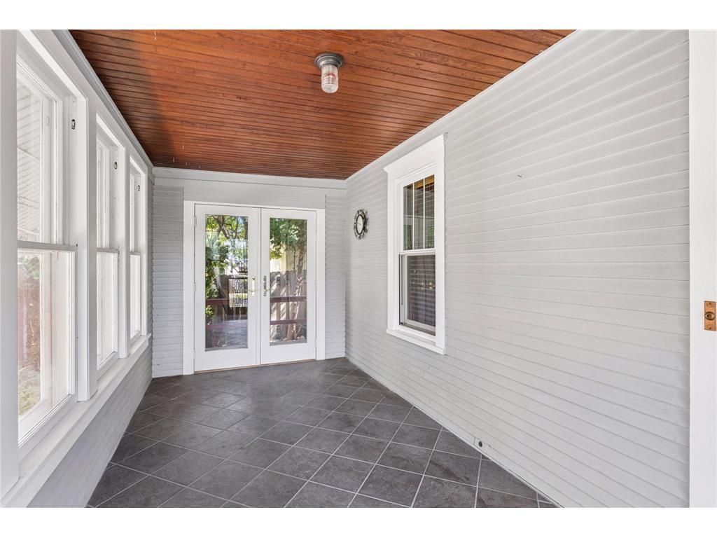 916 34th Street W Minneapolis MN 55408 7101947 image3