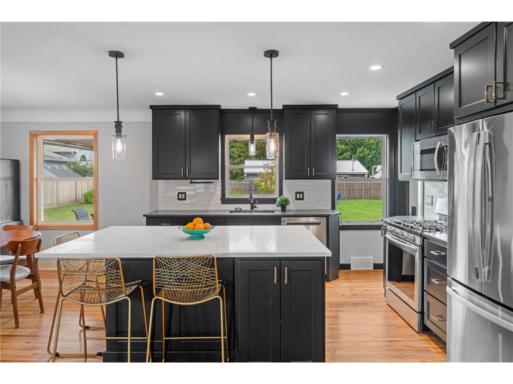 916 4th Street N South Saint Paul MN 55075 6769354 image1