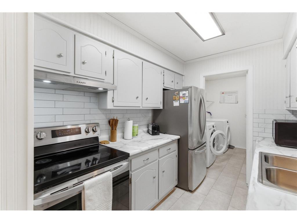 916 Armstrong Boulevard N Saint James MN 56081 7063995 image12