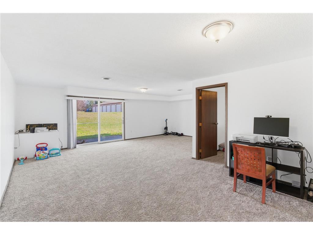 916 Armstrong Boulevard N Saint James MN 56081 7063995 image27