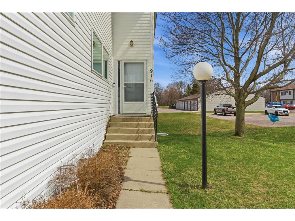 916 Armstrong Boulevard N Saint James MN 56081 7063995 image6