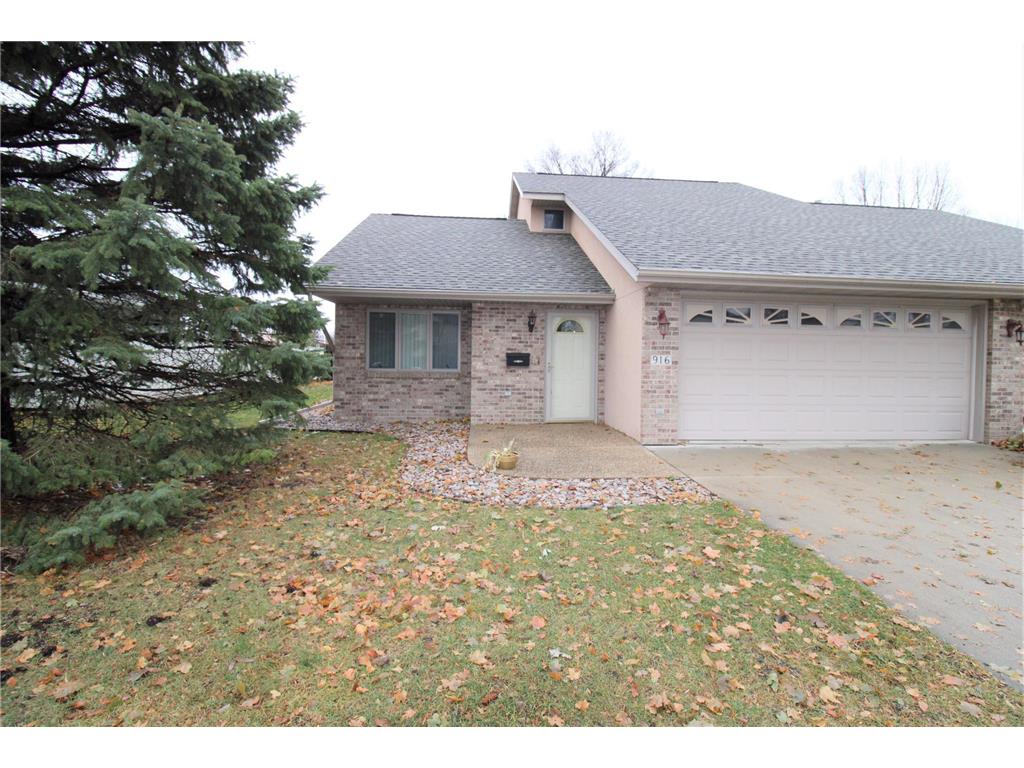 916 Becker Avenue SW, Willmar, MN, 56201 MLS 6307934 Edina Realty