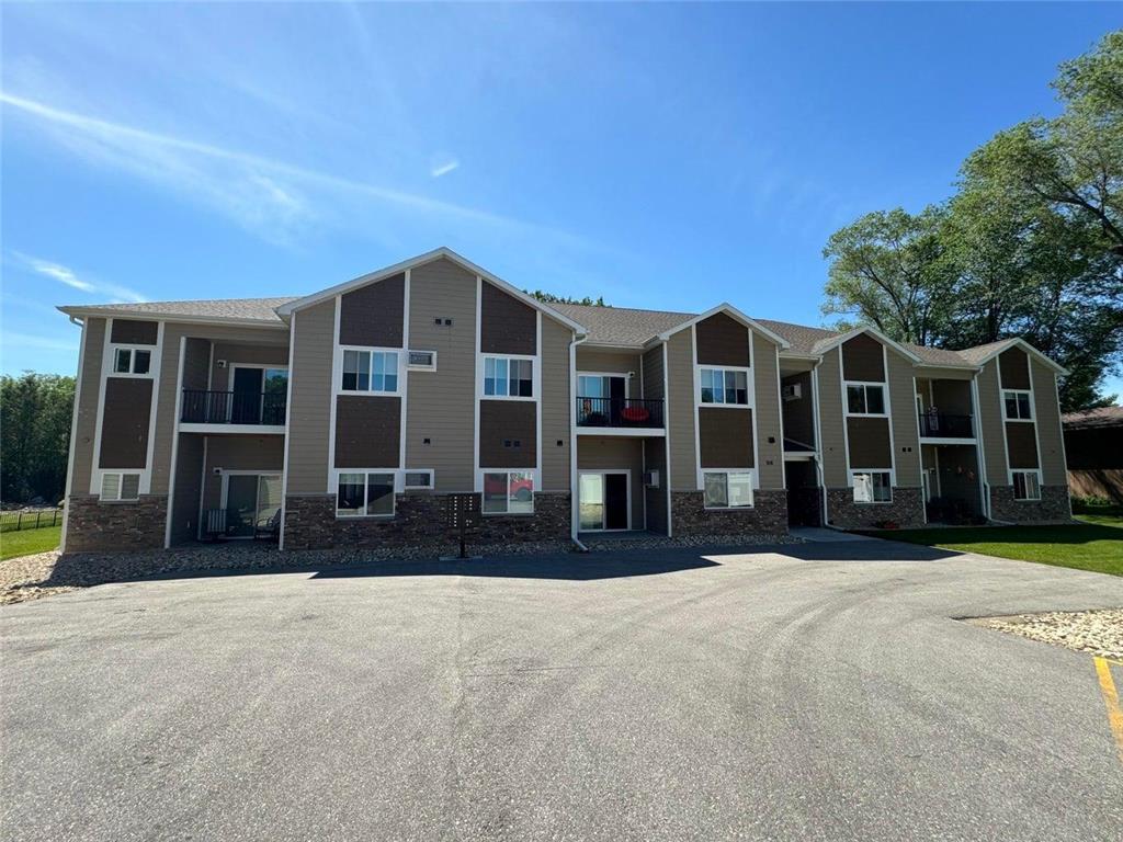 916 Cedar Drive La Crescent MN 55947 6552304 image1