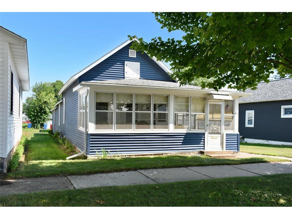 916 E 7th Street Winona MN 55987 6413780 image1