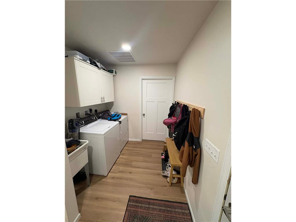 916 E Main Street Caledonia MN 55921 7079928 image13