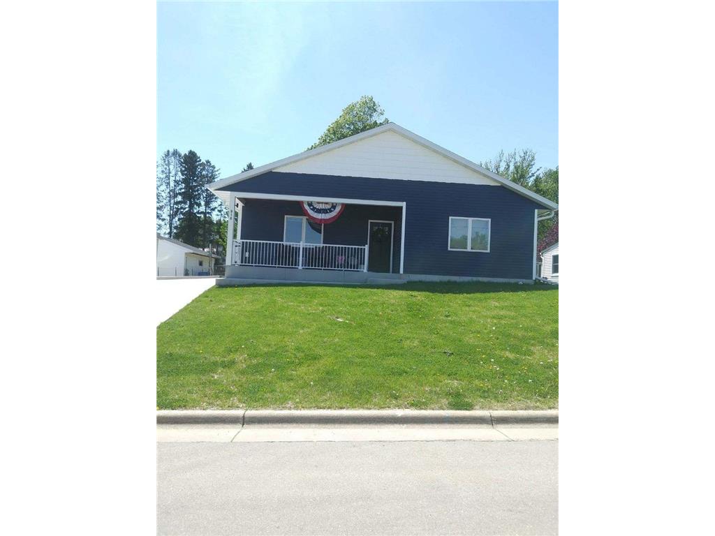 916 E Main Street Caledonia MN 55921 7079928 image3