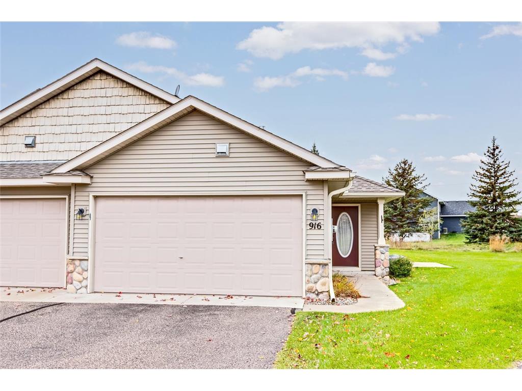 916 Fairfield Place NW Isanti MN 55040 6450371 image1