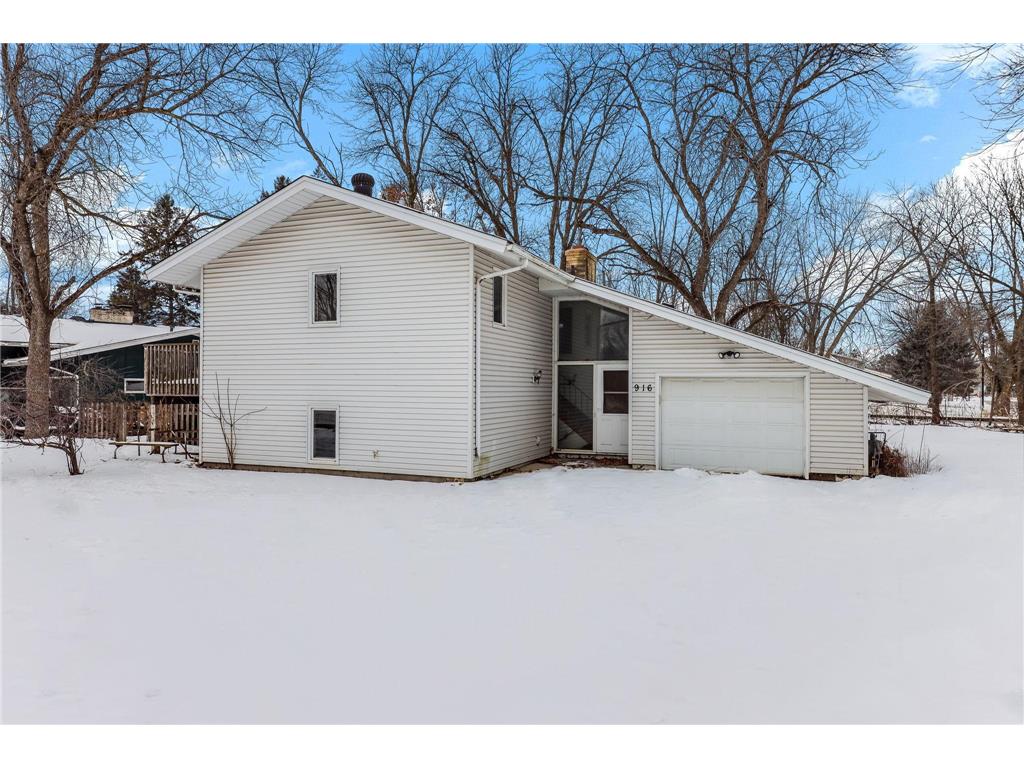 916 Honeysuckle Lane Farmington MN 55024 7002151 image1