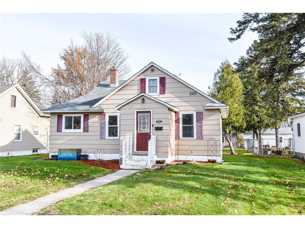 916 Knight Avenue N Thief River Falls MN 56701 6459984 image1