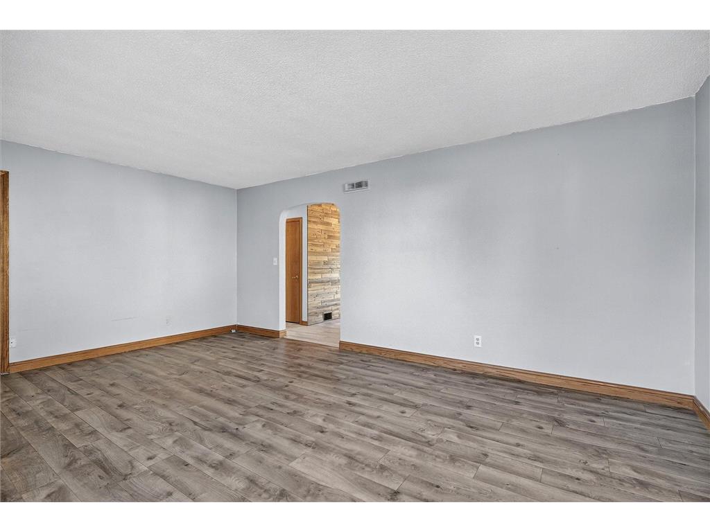 916 Linn Avenue SW Owatonna MN 55060 6814836 image10