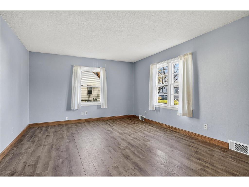 916 Linn Avenue SW Owatonna MN 55060 6814836 image14