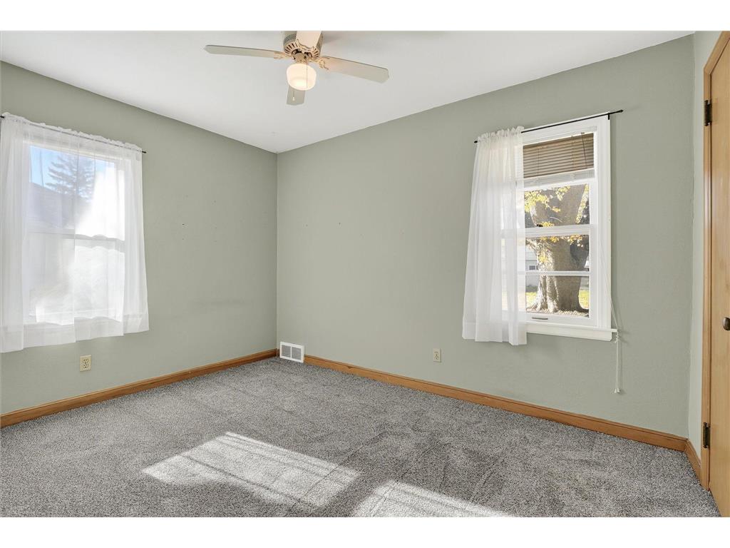 916 Linn Avenue SW Owatonna MN 55060 6814836 image15