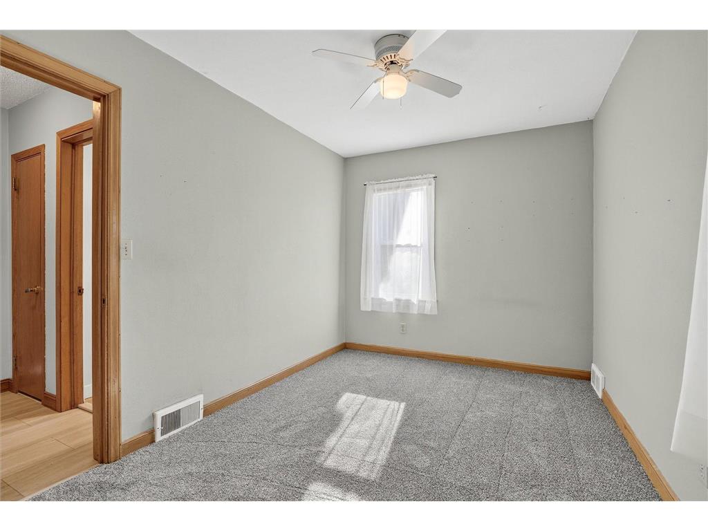 916 Linn Avenue SW Owatonna MN 55060 6814836 image16