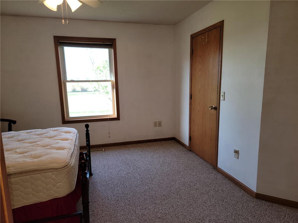916 Mcdermott Avenue Kandiyohi MN 56251 7070255 image14