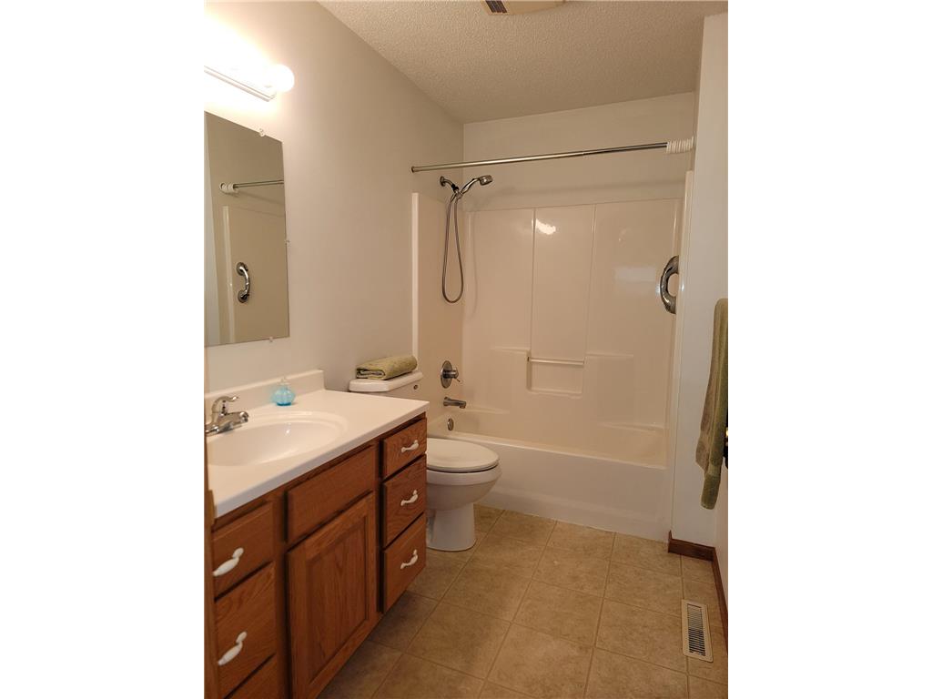 916 Mcdermott Avenue Kandiyohi MN 56251 7070255 image17
