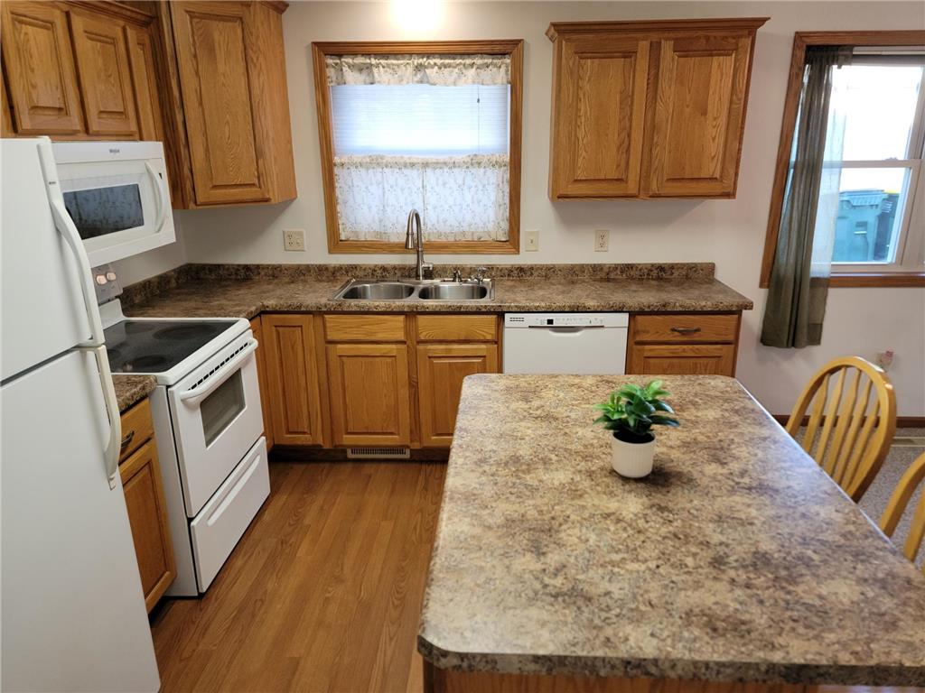 916 Mcdermott Avenue Kandiyohi MN 56251 7070255 image5