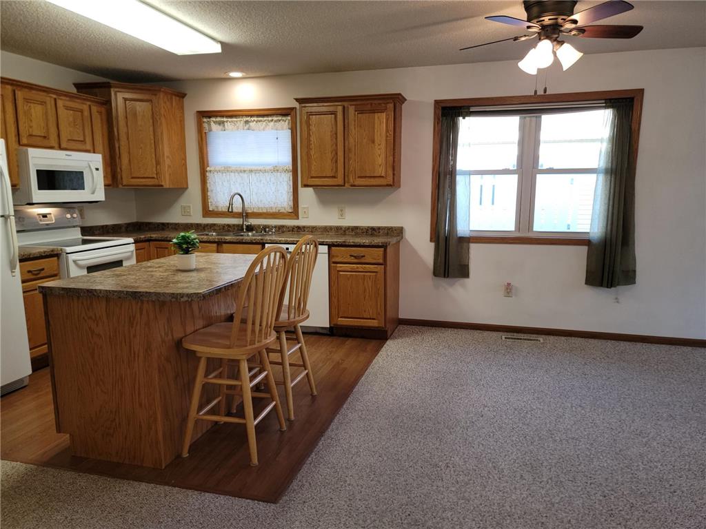 916 Mcdermott Avenue Kandiyohi MN 56251 7070255 image6