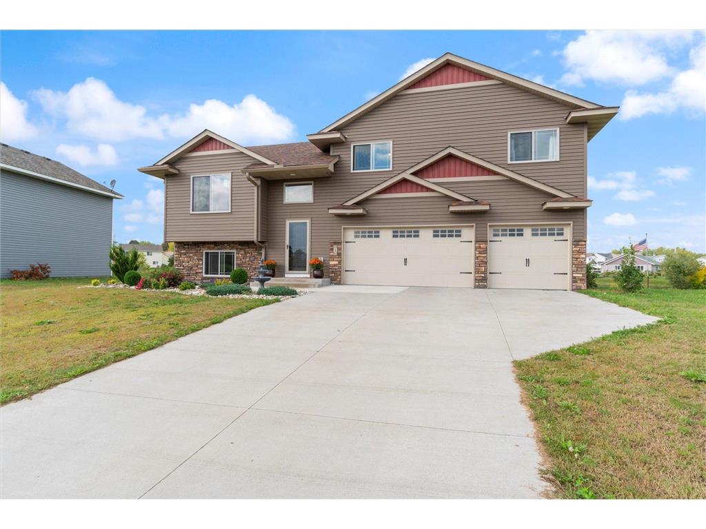 916 Nelson Avenue Mora MN 55051 6440332 image1