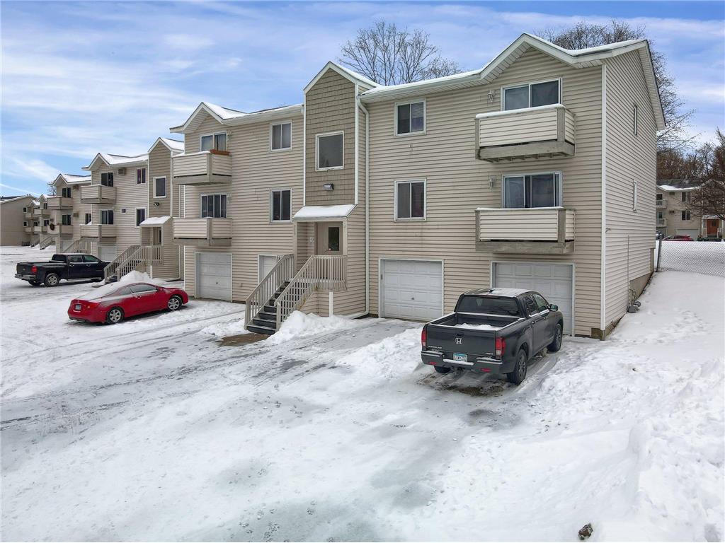 916 Wescott Square 304B, Eagan, MN, 55123 MLS 6317772 Edina Realty