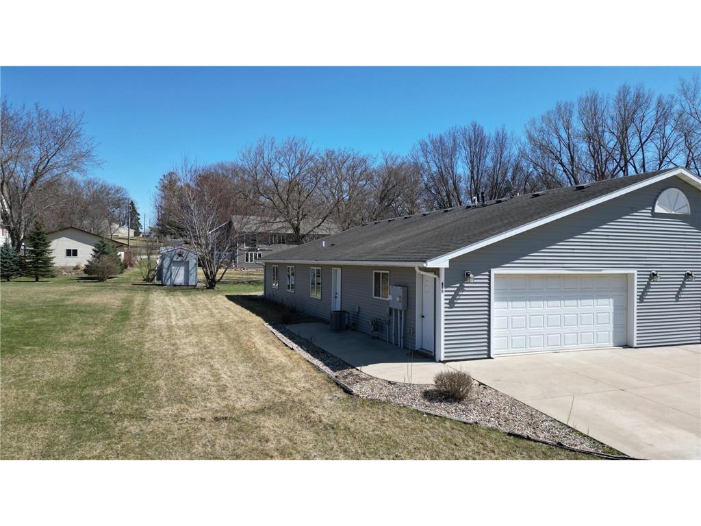916 West Street Mantorville MN 55955 6699600 image1