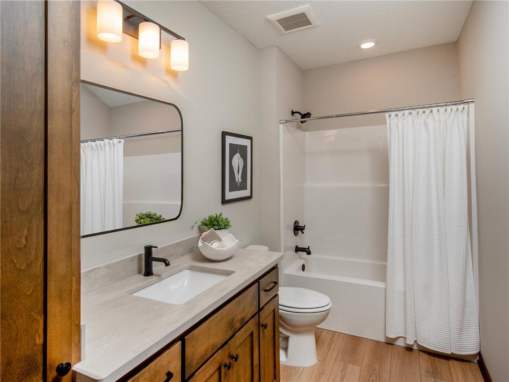 9160 62nd Street S Cottage Grove MN 55016 6692489 image32