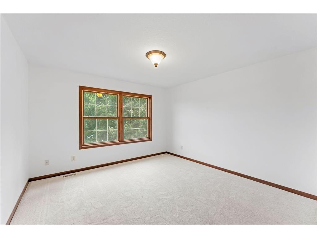 9160 Gateway Lane Eden Prairie MN 55347 7113680 image28